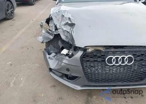 2013 Audi A4 2.0T Premium z USA, uszkodzony, nr VIN WAUFFAFL8DN005193